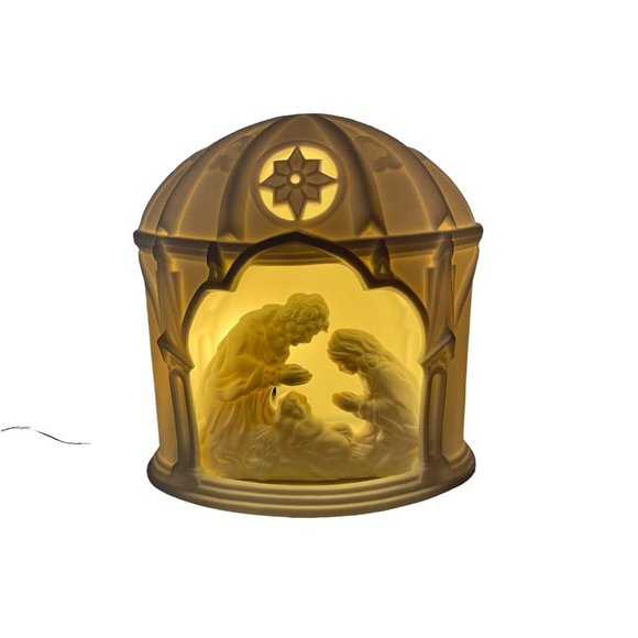 Dept 56 White Silhoutte Lighted Nativity In original Sleeve with Lightcord Bulb - Picture 3 of 15